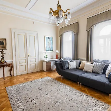 Apartamento Royal Apartments Center Prague *